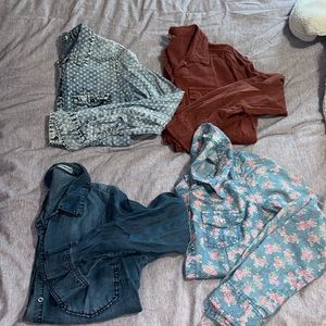 Long sleeve button down bundle 4 shirts